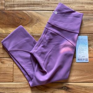 Lululemon in movement crop 19” NWT vintage plum